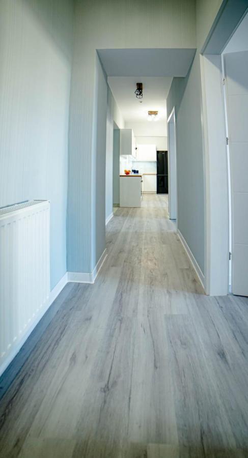 Lofty Apartamenty Namyslow I Extérieur photo